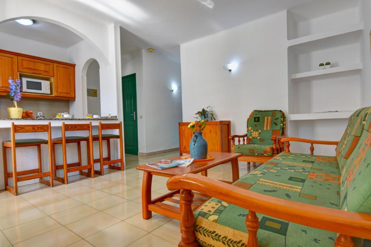 Apartamentos Luz Y Mar Puerto del Carmen  Exterior photo